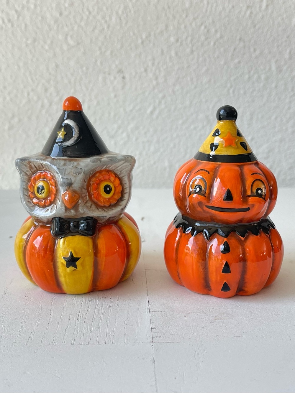 Johanna Parker Retro Style Halloween Owl Pumpkin Peep Salt Pepper Shaker Set
